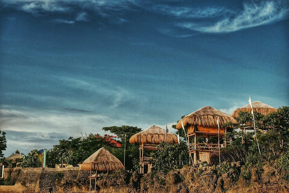 Birdland Beach Club Bolinao Bagian luar foto